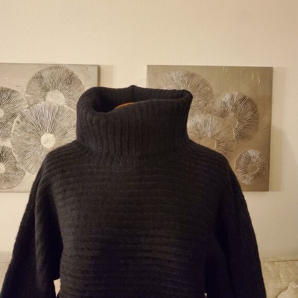 Leith Dolman Turtleneck Sweater in Black - NEW - Picture 5 of 12